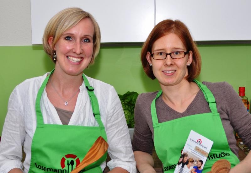 Kursleitung Kathrin Albers und Kochstudioleitung Judith Losemann Kursleitung Kathrin Albers und Kochstudioleitung Judith Losemann